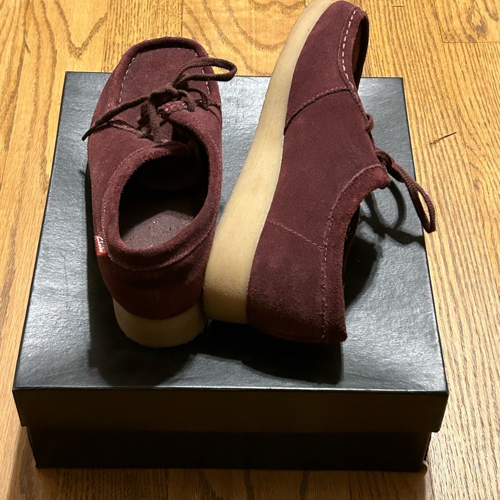 Maroon female Clark’s size 9